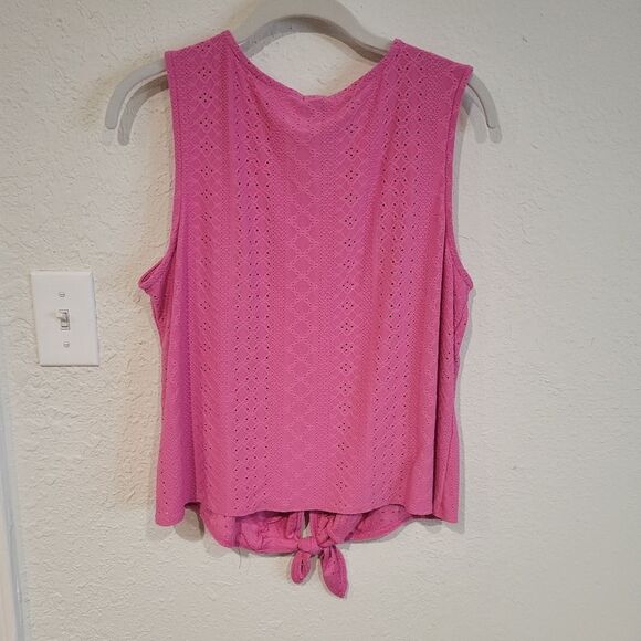W5 ✨️ Pink Top Size Large - Picture 2 of 3